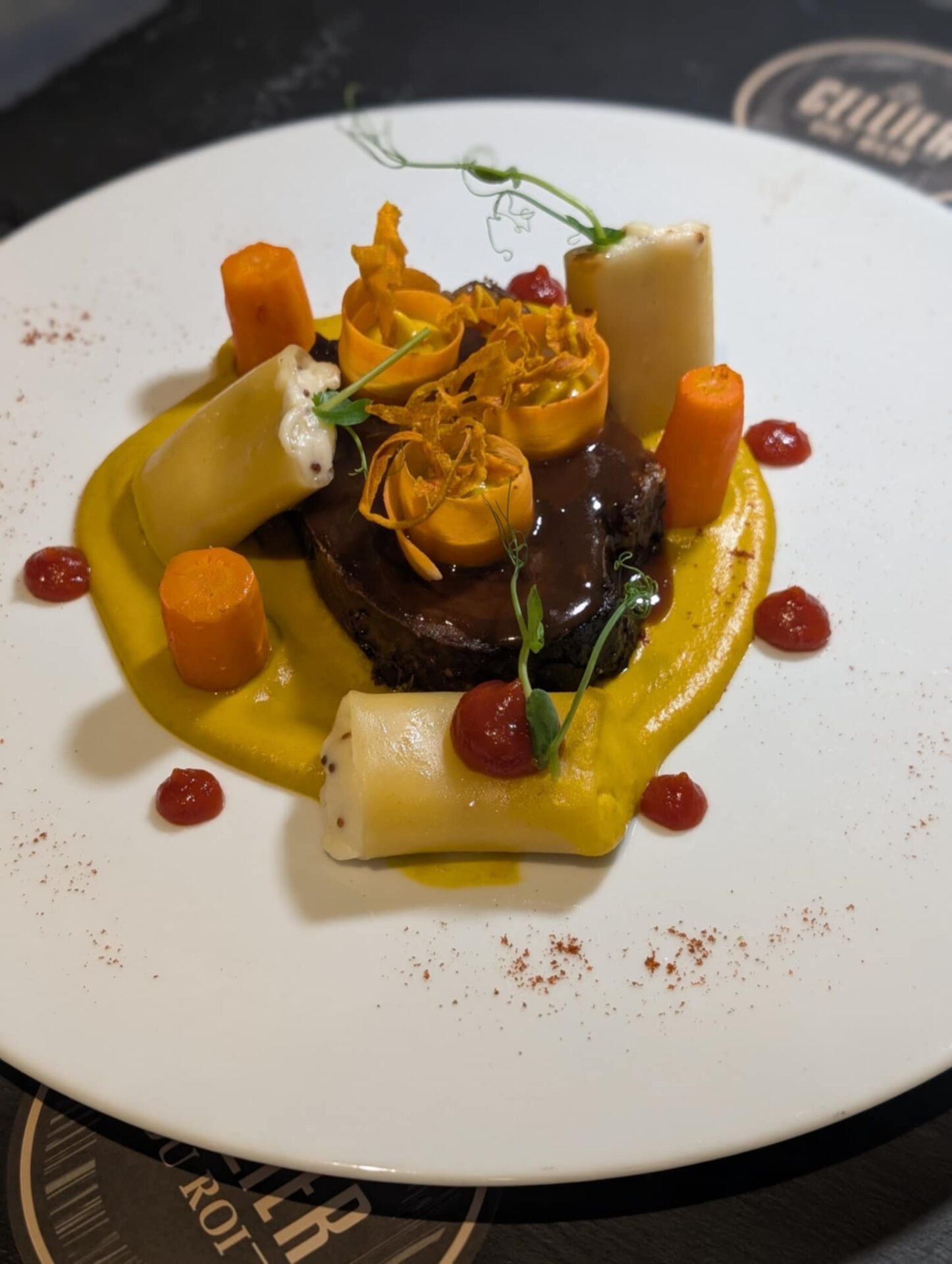 Macreuse de boeuf Restaurant Cellier du Roi Brtomont